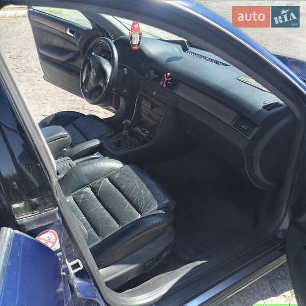 Универсал Audi A6 2001 в Зборове