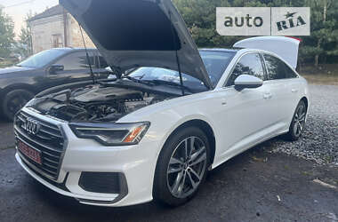 Седан Audi A6 2019 в 