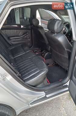 Седан Audi A6 1999 в Городке