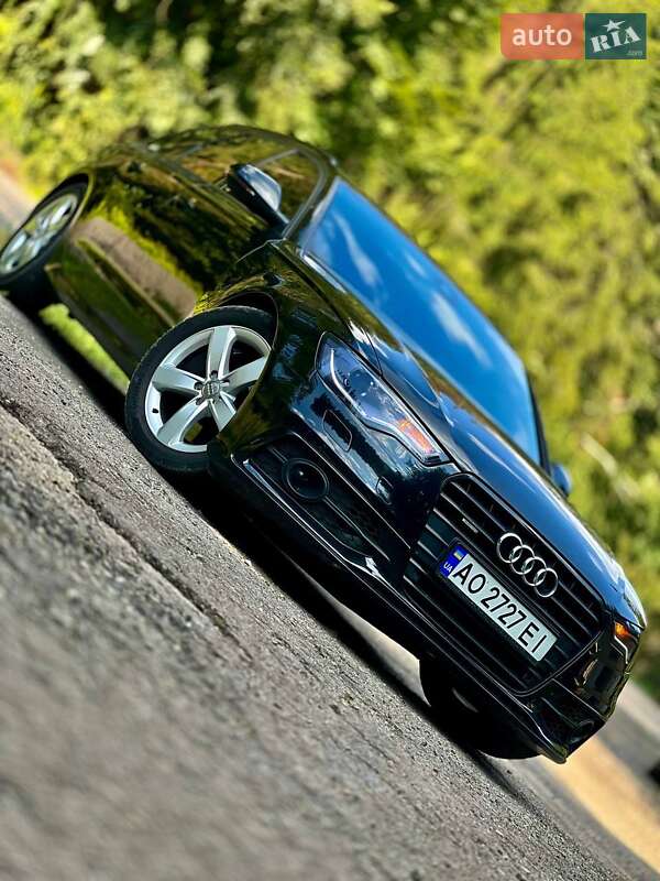 Универсал Audi A6 2012 в 
