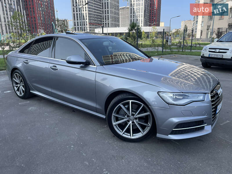 Седан Audi A6 2015 в Киеве