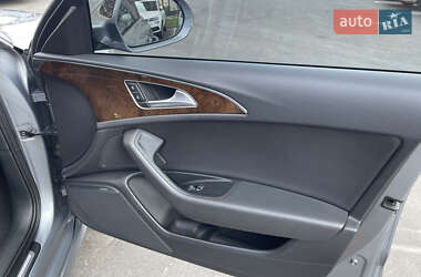 Седан Audi A6 2015 в 