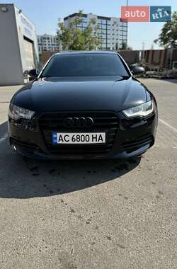 Седан Audi A6 2012 в 
