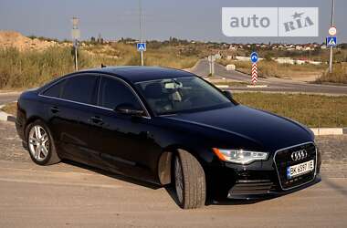 Седан Audi A6 2014 в Рівному