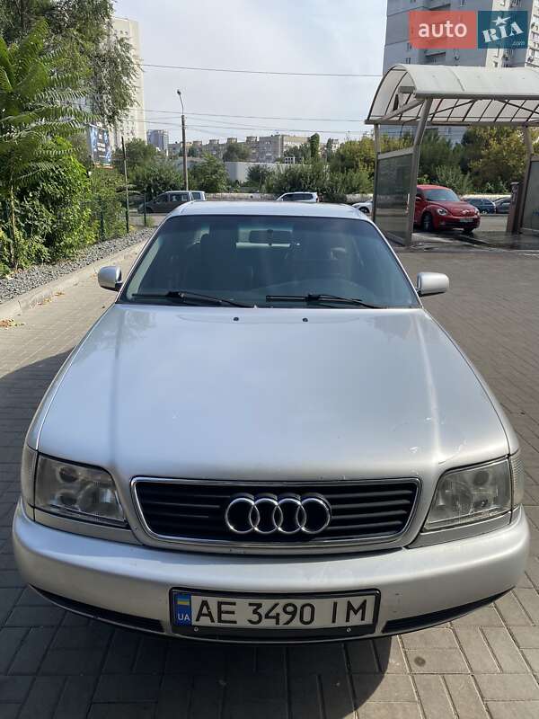 Седан Audi A6 1997 в Днепре