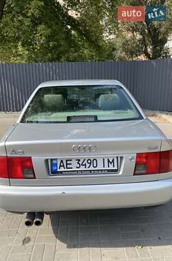 Седан Audi A6 1997 в Днепре