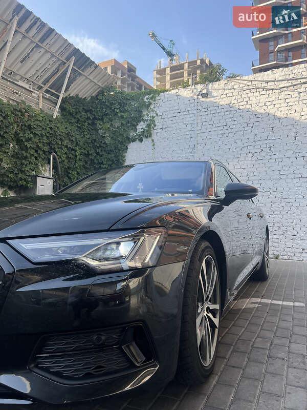 Универсал Audi A6 2018 в Виннице