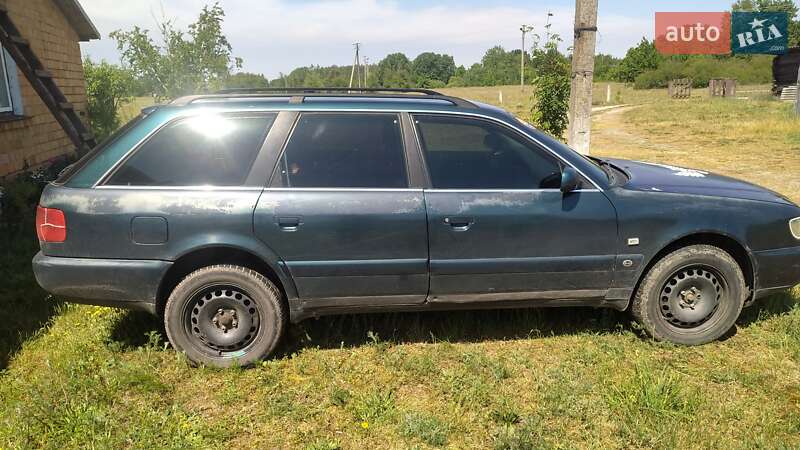 Універсал Audi A6 1997 в Зарічному