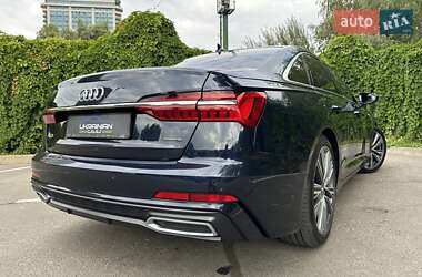 Седан Audi A6 2019 в 