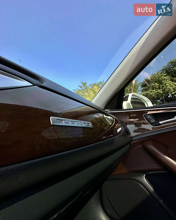 Седан Audi A6 2011 в Киеве