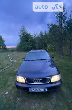 Седан Audi A6 1997 в Вараші