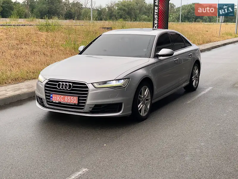 Седан Audi A6 2015 в 