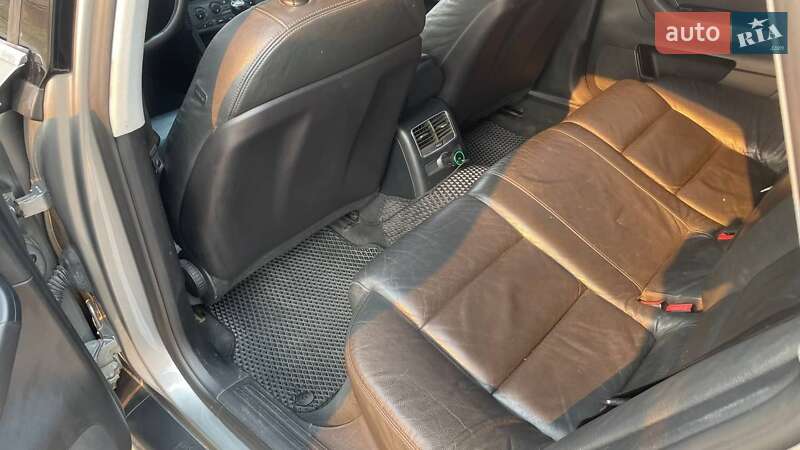 Седан Audi A6 2004 в Слов'янську