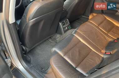 Седан Audi A6 2004 в 
