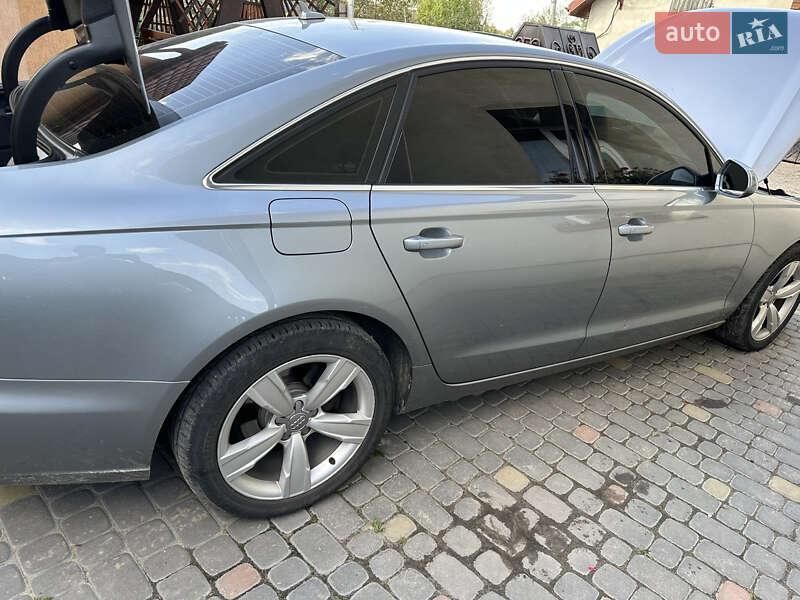 Седан Audi A6 2012 в Добросині