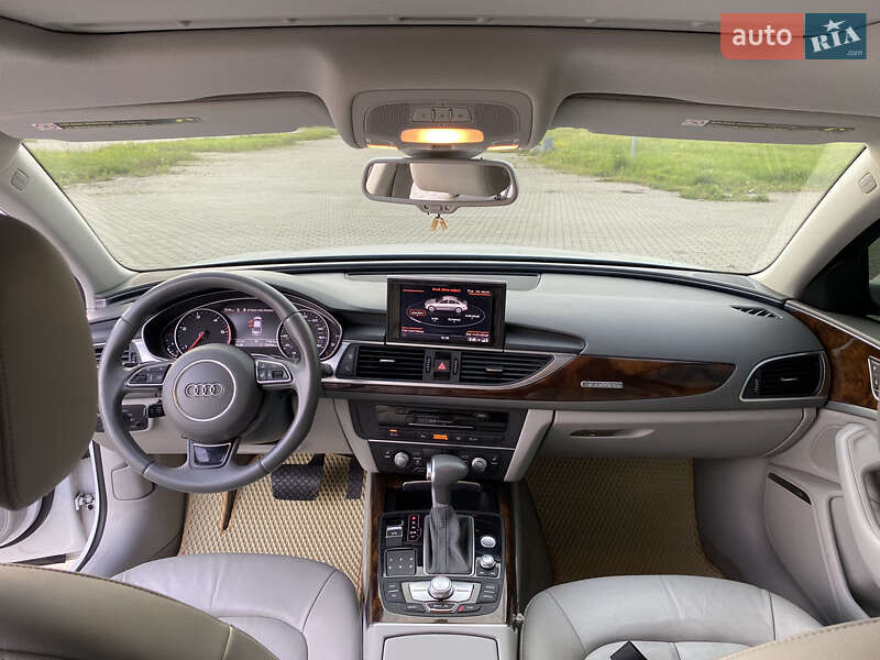 Седан Audi A6 2014 в Киеве