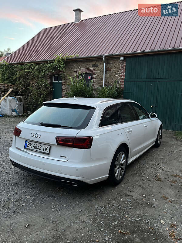 Универсал Audi A6 2016 в Киеве