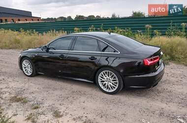Седан Audi A6 2015 в 