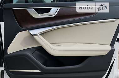Седан Audi A6 2019 в 