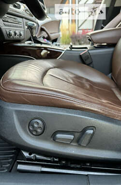 Седан Audi A6 2013 в 