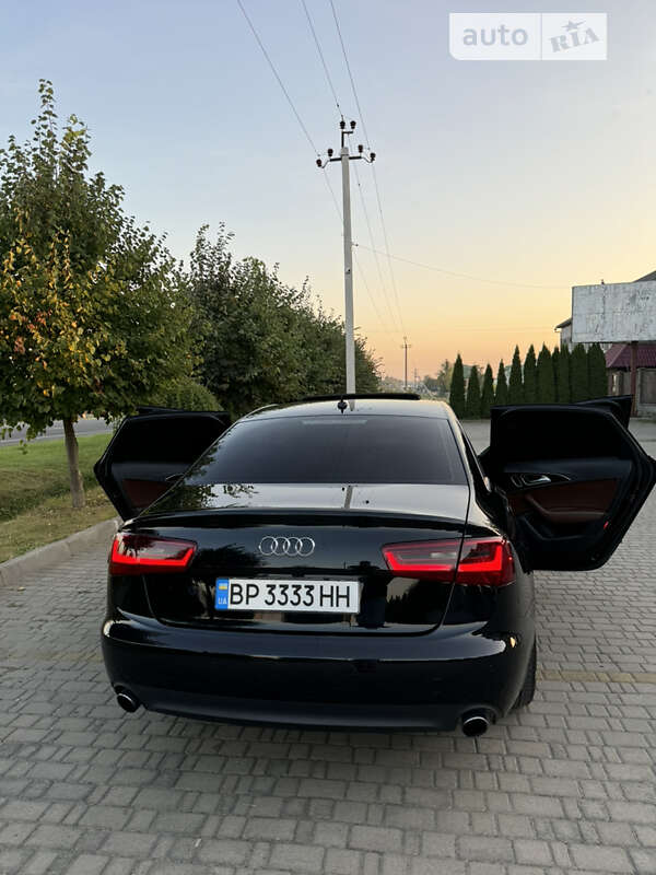 Седан Audi A6 2013 в Сарнах