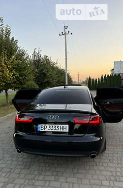 Седан Audi A6 2013 в 