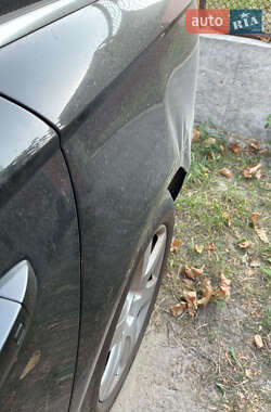 Седан Audi A6 2012 в 