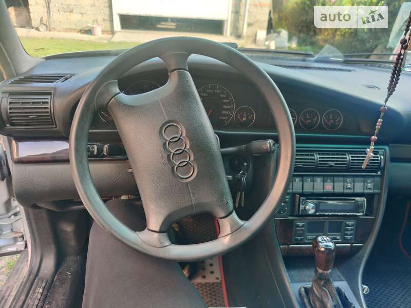 Универсал Audi A6 1994 в Львове