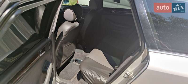 Универсал Audi A6 2000 в Киеве