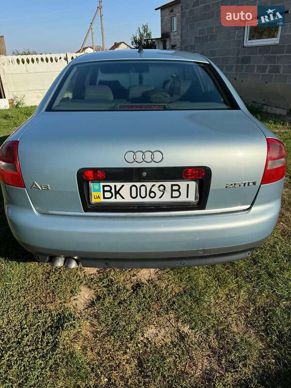 Седан Audi A6 2002 в Ровно