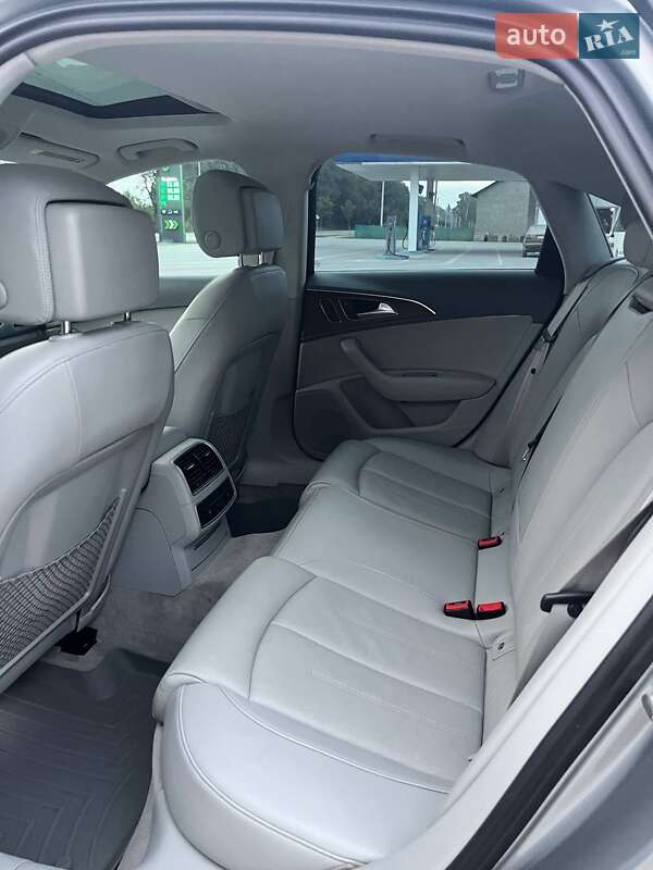 Седан Audi A6 2012 в Чемеровцах