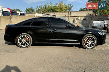 Седан Audi A6 2016 в 