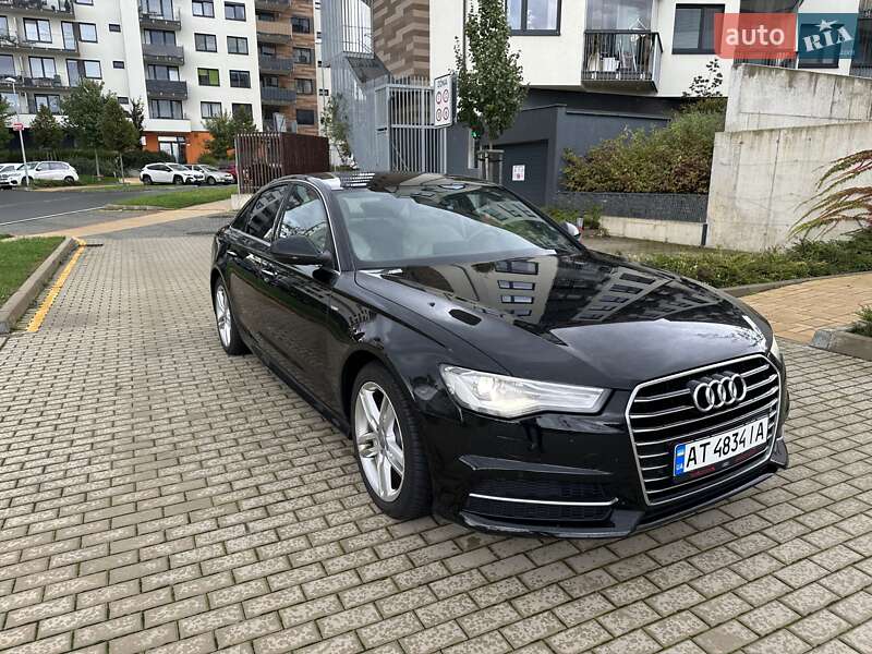 Седан Audi A6 2015 в 