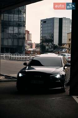Седан Audi A6 2013 в 