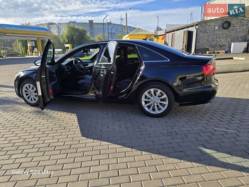 Седан Audi A6 2012 в Ровно
