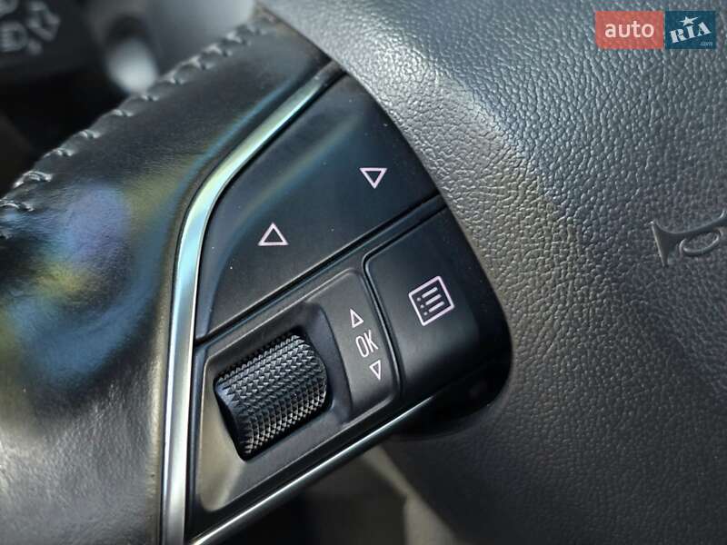 Седан Audi A6 2015 в Першотравенске