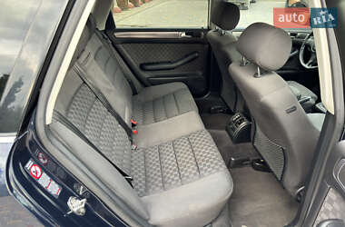 Универсал Audi A6 2004 в 
