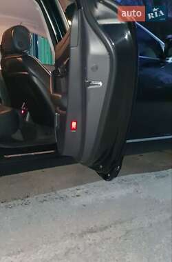 Седан Audi A6 2010 в 