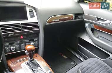 Седан Audi A6 2010 в 