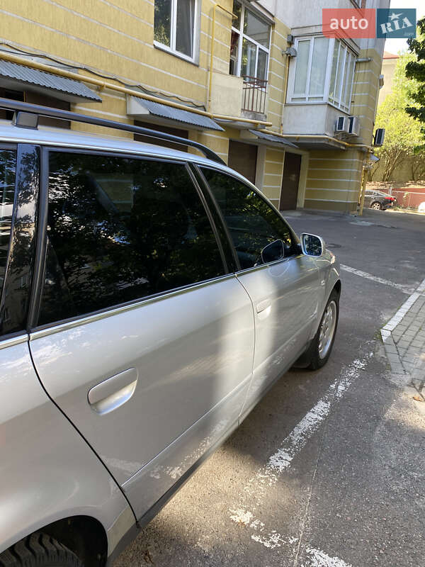 Универсал Audi A6 2001 в Львове