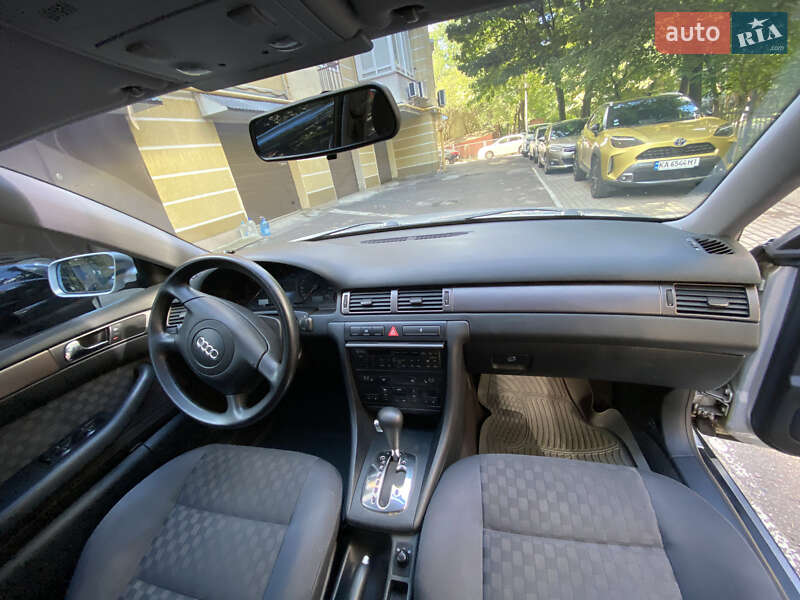 Универсал Audi A6 2001 в Львове