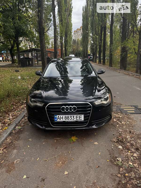 Седан Audi A6 2015 в 