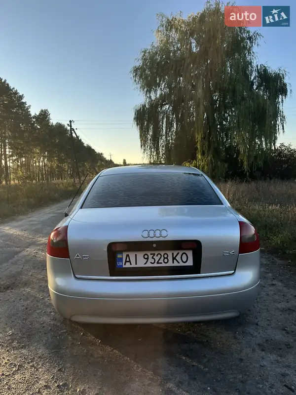 Седан Audi A6 2000 в 