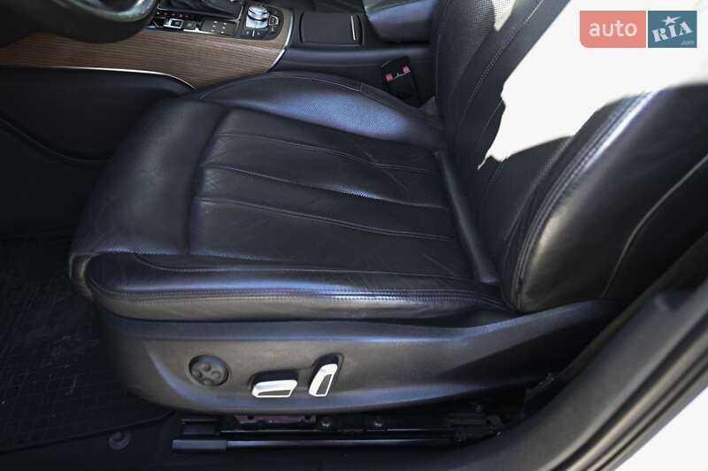 Седан Audi A6 2015 в Сумах