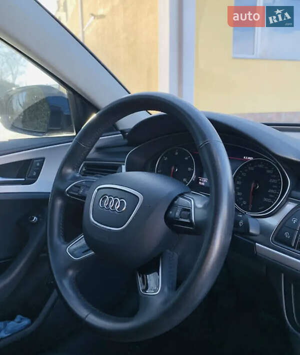Седан Audi A6 2016 в Черновцах