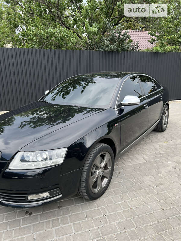 Седан Audi A6 2010 в Первомайске