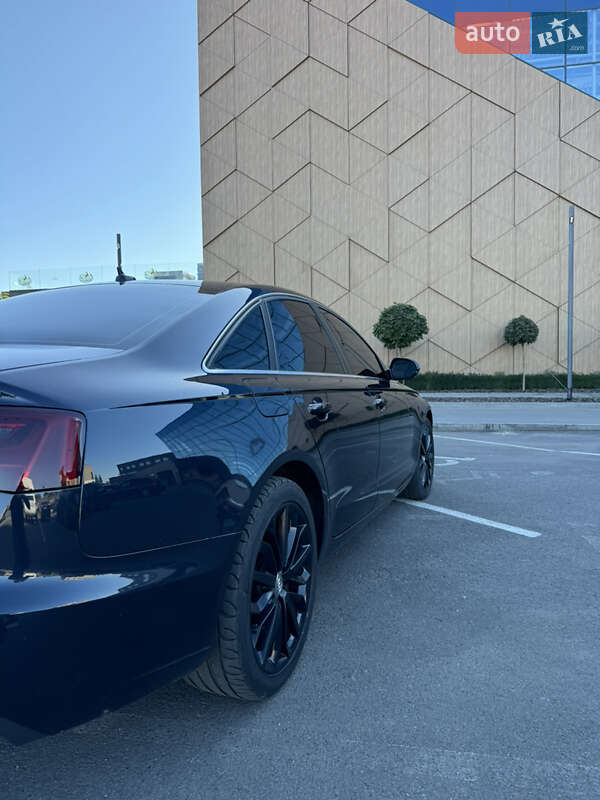 Седан Audi A6 2013 в Мукачево