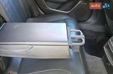 Седан Audi A6 2011 в 