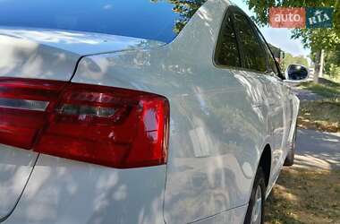 Седан Audi A6 2011 в 