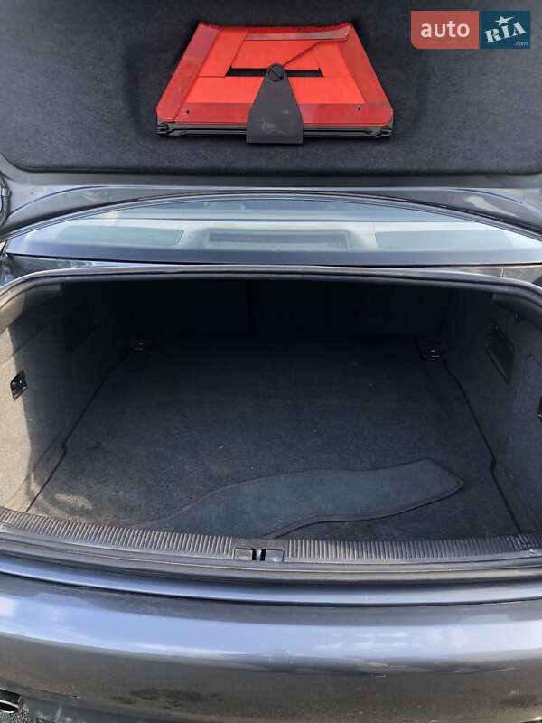 Седан Audi A6 2002 в Києві фото 3 Седан Audi A6 2002 в Києві